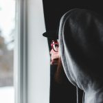 Furti in casa in aumento: perché le famiglie cercano ecosistemi di sicurezza (e non solo un semplice allarme)